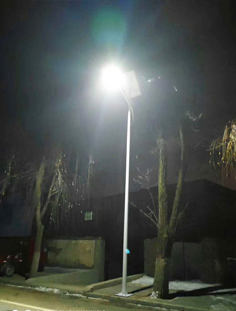 积石山县墨脱太阳能路灯项目