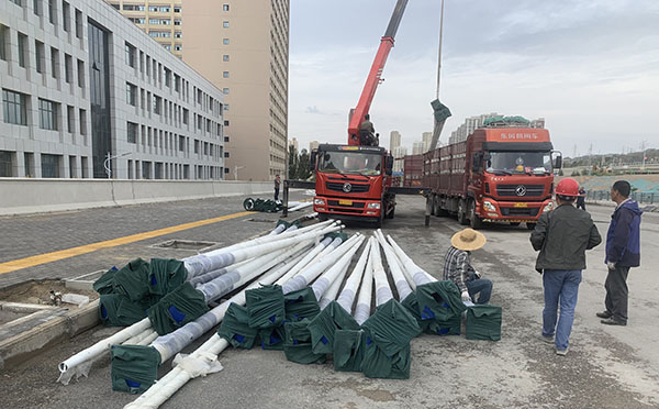 农村墨脱太阳能路灯安装全解析：庭院墨脱太阳能路灯施工指南