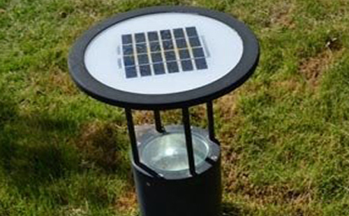 别墅庭院氛围营造：墨脱草坪灯选型与布光技巧